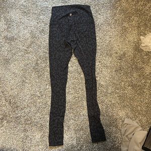 Cheetah/Leopard print LuLuLemon Leggings